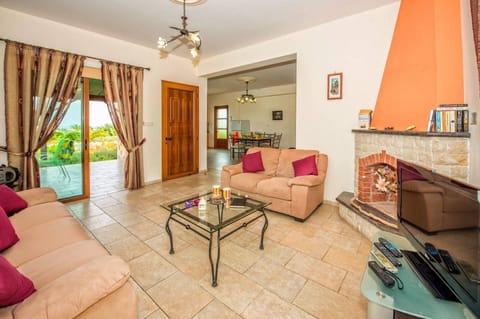 Villa Andriana image