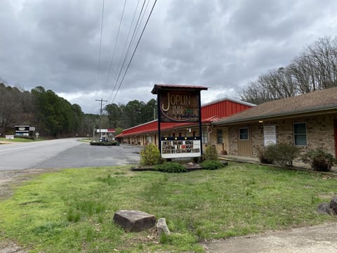 Outdoors, Shelter, Neighborhood, Road, Countryside