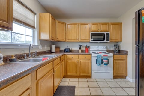 Kitchen | Cooking Basics | Coffee Maker | Dishware & Flatware