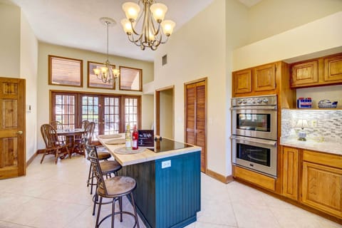 Kitchen | Cooking Basics | Complimentary Spices | Coffee Grinder & Maker