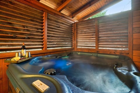 Private hot tub