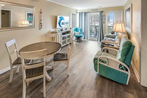 Large Family Room with Views of the Ocean