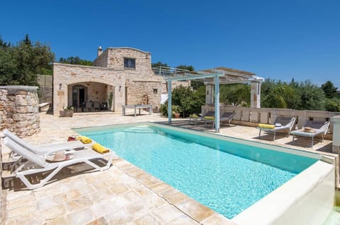 Villa Angelo image