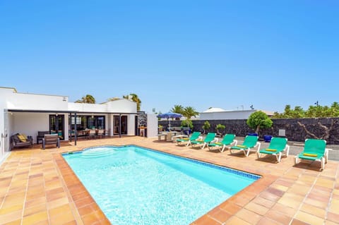 Villa Iko image