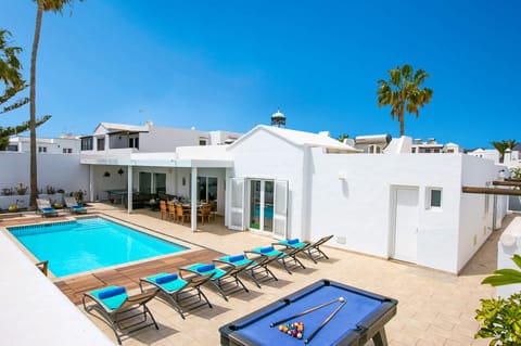 Villa Ana Maria image