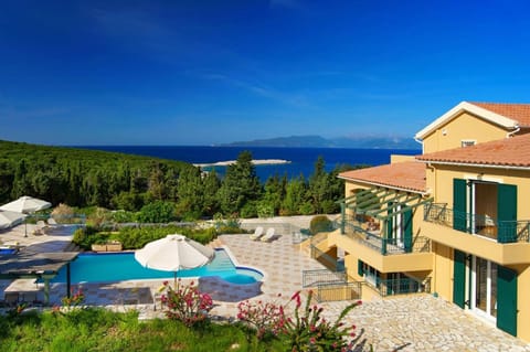 Villa Emelisse image