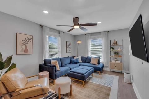 Living room with 60" TV