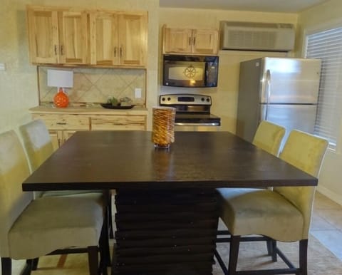 Furniture, Table, Dining Table, Dining Room, Indoors