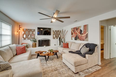 Hot Springs Vacation Rental | 3BR | 2BA | Stairs to Access | 1,400 Sq Ft