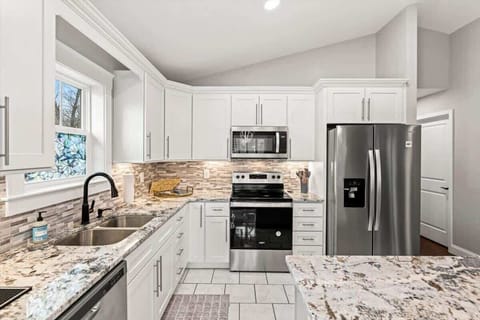 Enjoy the convenience of ample counter space, perfect for preparing meals with ease and creativity.