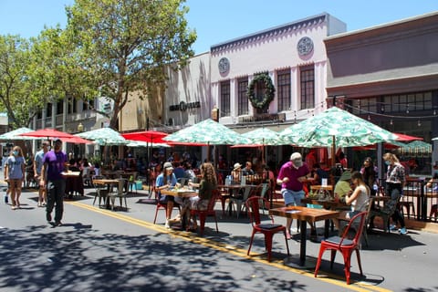 Stroll two blocks to University Avenue for a coffee or a bite