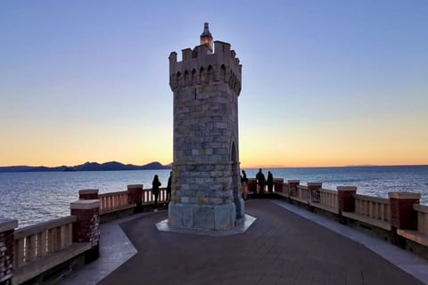 Piazza Bovio Piombino in front of Elba Island
