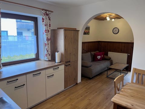 Ferienwohnung Hochplatte, 75 qm, 1 Schlafzimmer, Terrasse Apartment in Salzburgerland