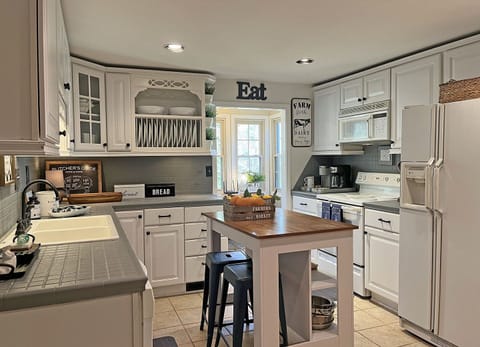 Fully Stocked Kitchen