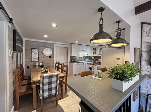 Additional Seating At Counter