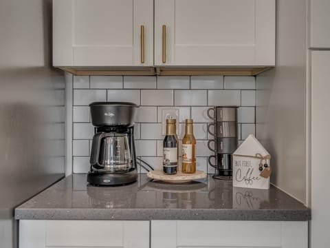 Ideal spot to enjoy a fresh coffee – courtesy of the Mr. Coffee drip coffee maker in the kitchen.