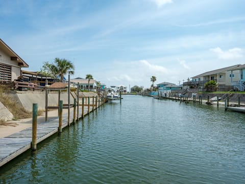 Welcome to Pelican Cove! Canal Front Home