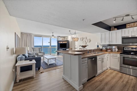 Indoors, Kitchen, Home Decor, Furniture, Kitchen Island