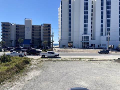 View from front - dedicated walkway to the beach between these two buildings