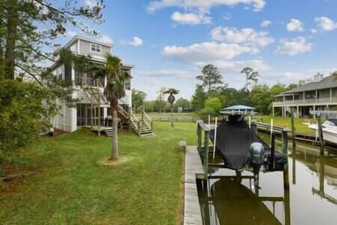 Dfa8221f a331 47ad ab26 71cb25936369