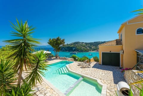 Beautiful villa with private pool and terrace with sea views