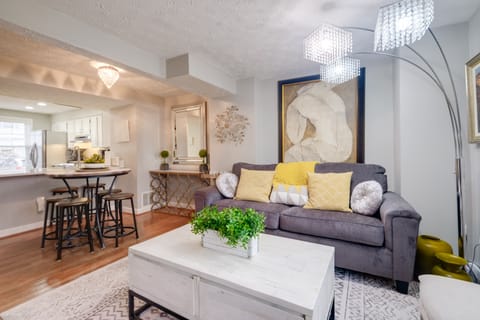 Arlington Vacation Rental | 3BR | 2.5BA | 1,200 Sq Ft | Stairs Required