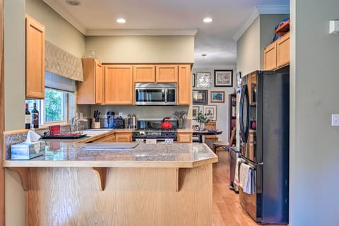 Kitchen | Cooking Basics | Toaster | Blender