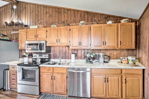 Kitchen | Cooking Basics | Crockpot | Spices | Keurig Coffee Maker