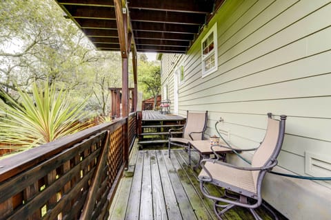 Deck | Backyard | Outdoor Dining Areas