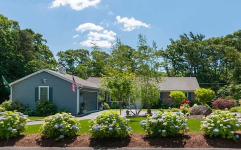 Welcome to 72 Alder Brooke - Sweet Perfection