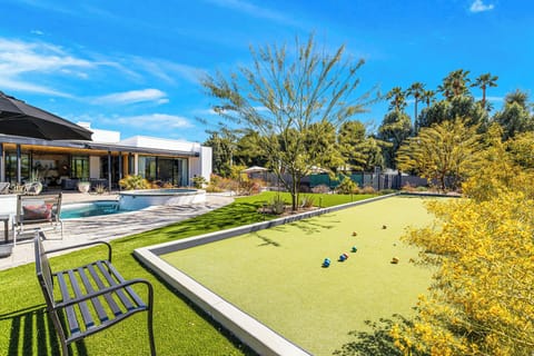 Bocce ball court