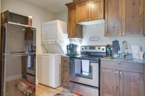 Kitchen | Basic Cooking Essentials | Coffee Maker | Washer & Dryer