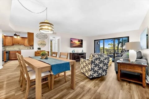 Enjoy the spacious layout with natural Florida sun via the covered lanai!