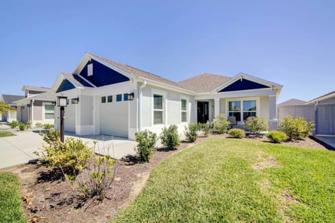 Wildwood Vacation Rental | 3BR | 2BA | Step-Free Access | 1,633 Sq Ft