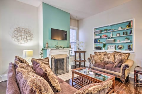 Augusta Vacation Rental | 2BR | 2BA | 5 Stairs to Access | 1,300 Sq Ft