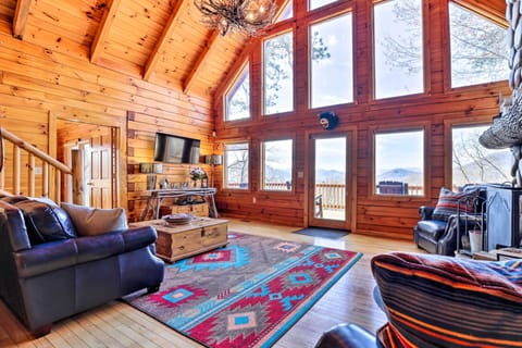 Bryson City Vacation Rental | 2BR | 2BA | 1,700 Sq Ft | Stairs Required to Access