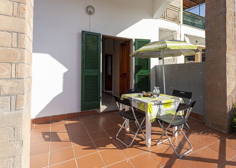 external space-Atena-Elba Island