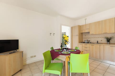 Kitchen and dining area