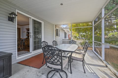 Island Sage is a Peaceful Retreat in the heart of popular Piney Island.