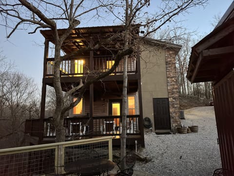 Beautiful House on Cliff Above Pomme De Terre River