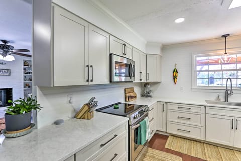 Kitchen | Dishwasher | Cooking Basics | Crockpot | Microwave | Toaster | Spices