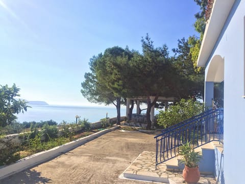 Bungalow Kefalonia: 2 bedroom bungalows with sea view
