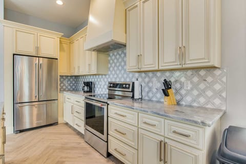 Cooking is a breeze in our well-equipped kitchen.