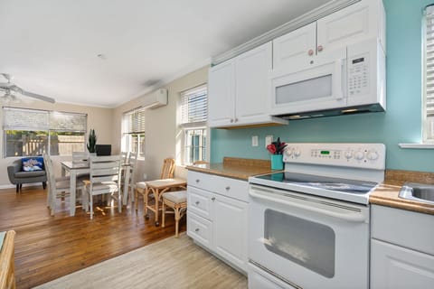 Whether grabbing a quick snack or cooking a family meal, this kitchen has all you need to make all your meals a breeze