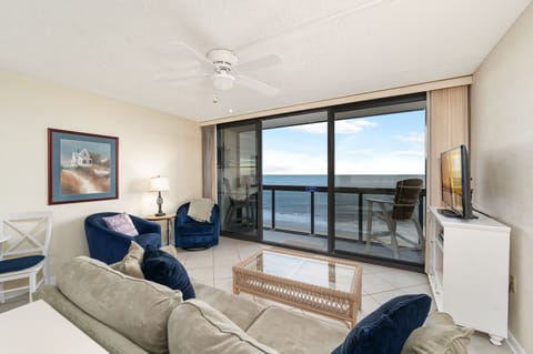 Welcome to Golden Sands 1108!