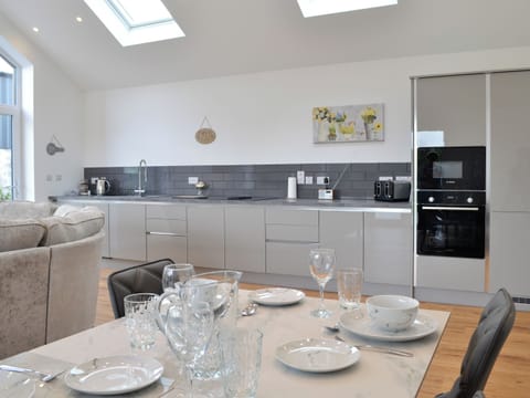 Open plan living space | Old Byre Cottage - Old View Holidays, Carlisle