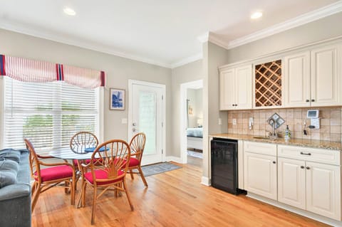 1st floor living room (5)