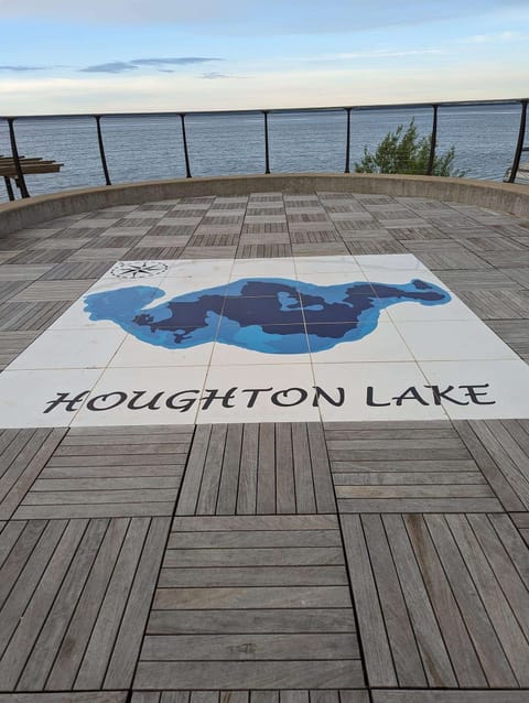 Lookout at west shore park 