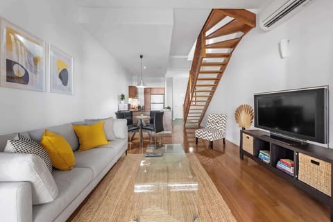 Hipster Loft!