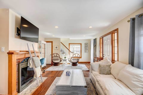 Portsmouth Vacation Rental | 3BR | 2BA | 2,000 Sq Ft | Stairs Required